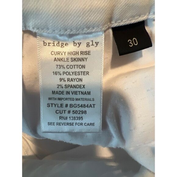 Bridge By Gly White Curvy High Rise Ankle Skinny Jeans Size 30 Distressed Hem - Picture 3 of 9